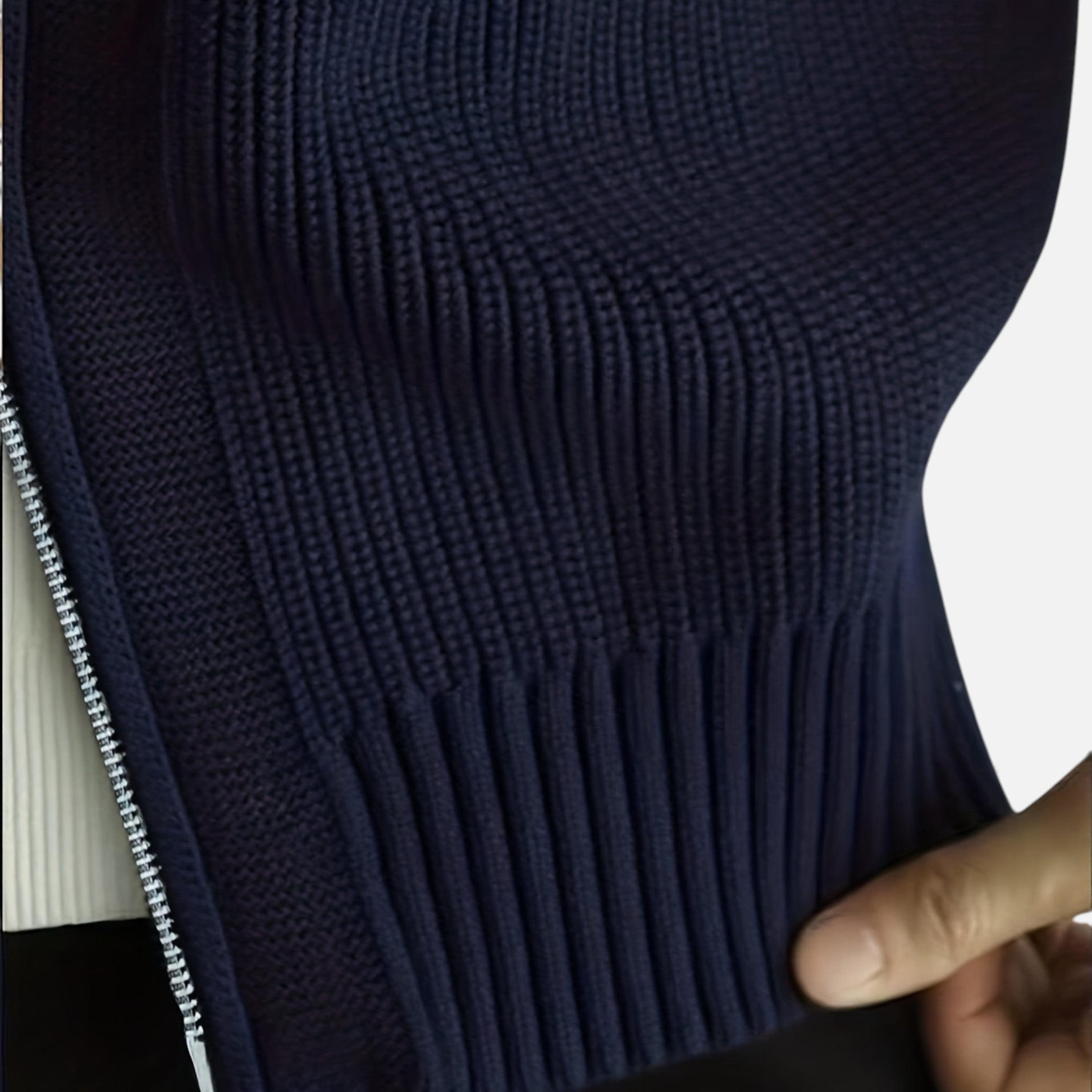 Luzeva | Men’s Heritage Chunky Knit Cardigan – Timeless Autumn Layer